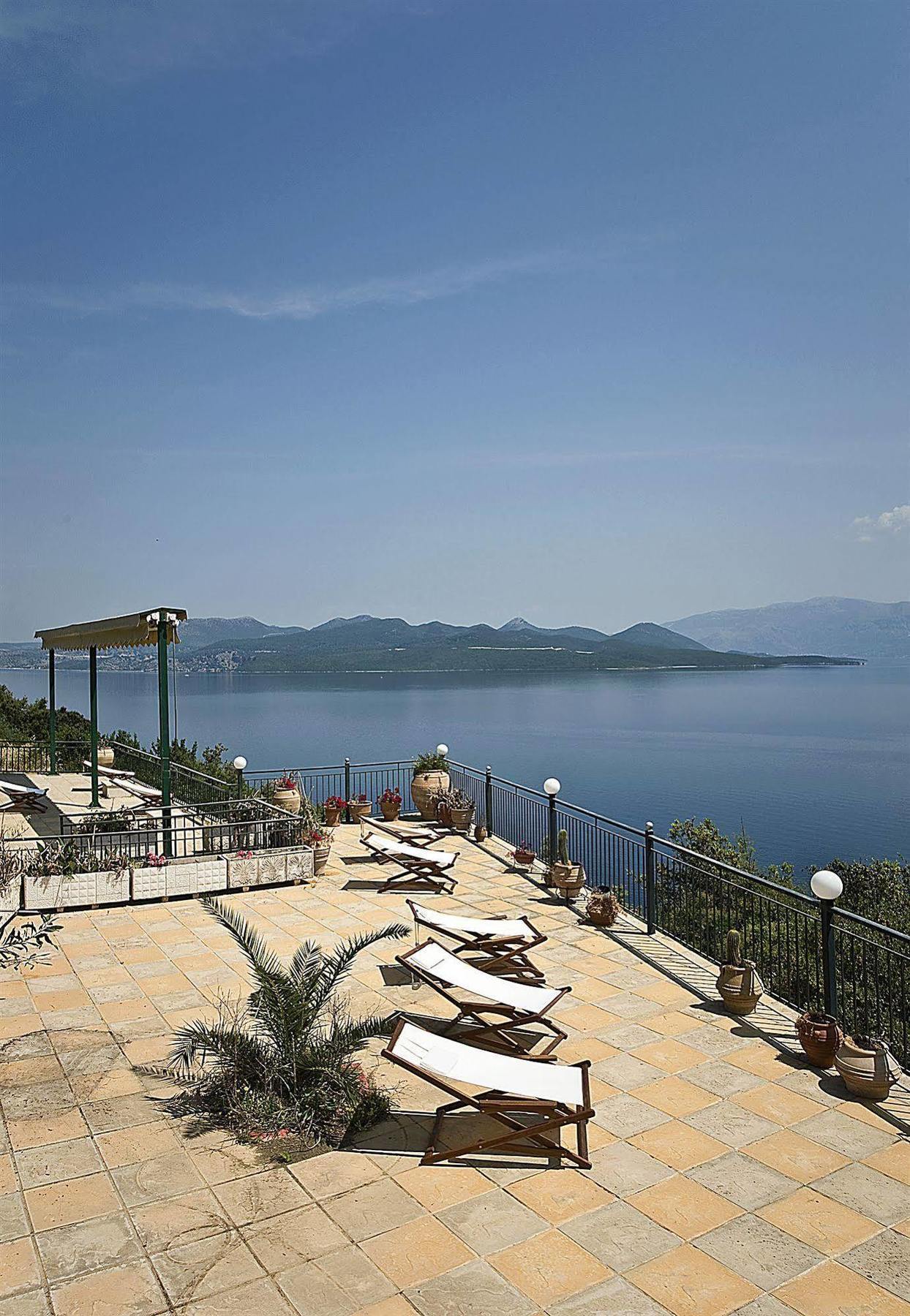 Villa Magemenou Nikiana Exterior foto